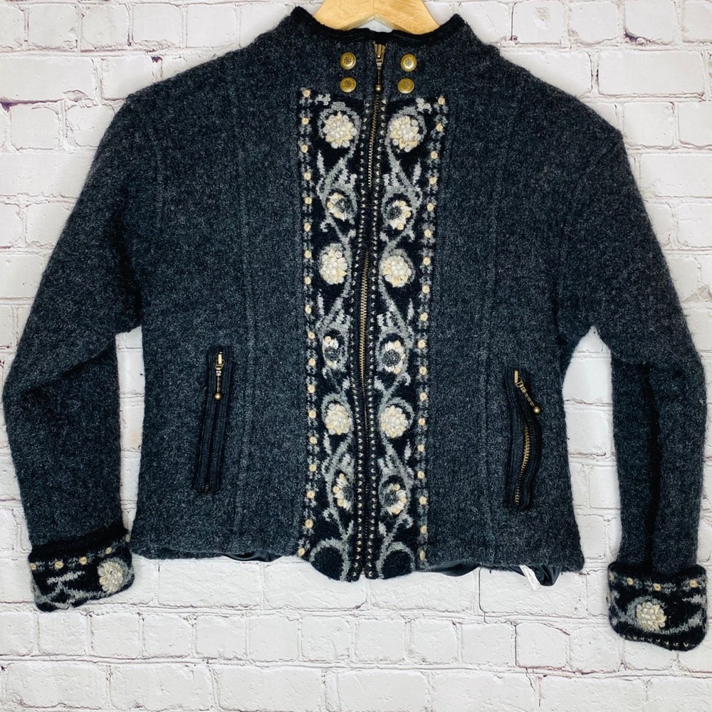 Icelandic Design Gray Wool Knitted Jacket Medium